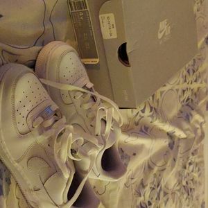 Air Force 1 Youth size 4